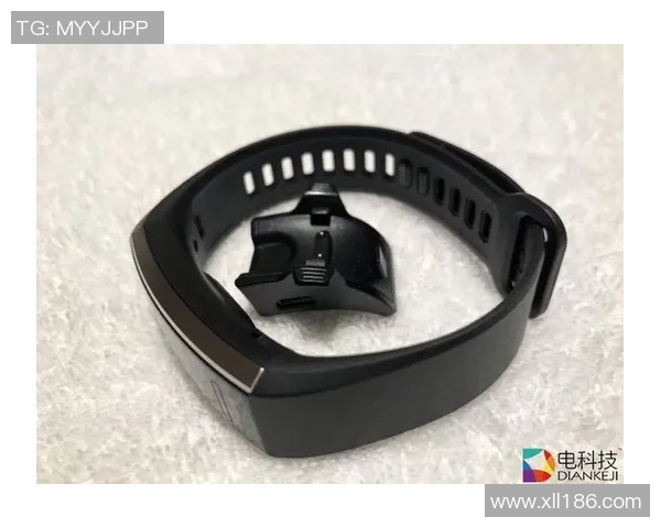 足球球星手环的科技创新与个性化设计如何提升运动表现与品牌价值